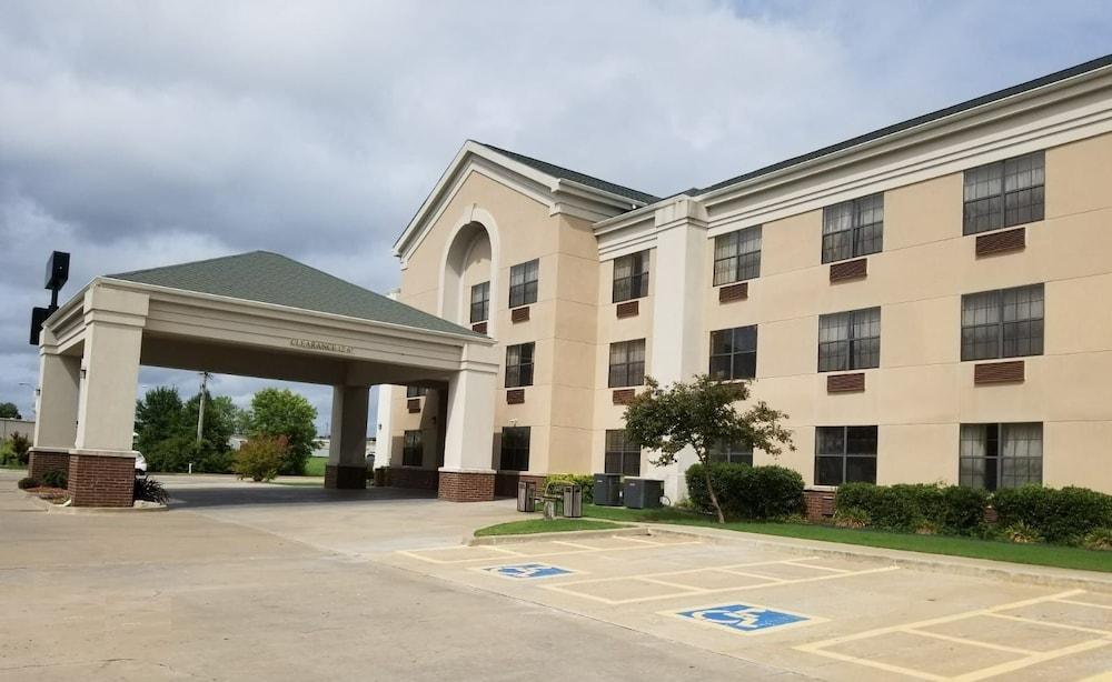 Quality Inn & Suites Muskogee Exterior foto